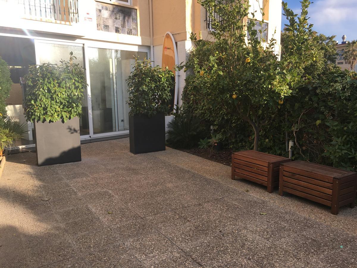 Beach House Castelldefels Exteriör bild